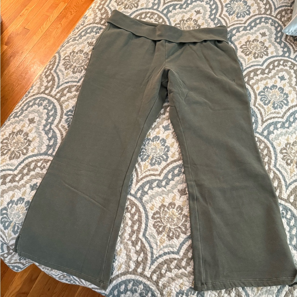 PINK Victoria's Secret Green Flare Sweatpants (XL)